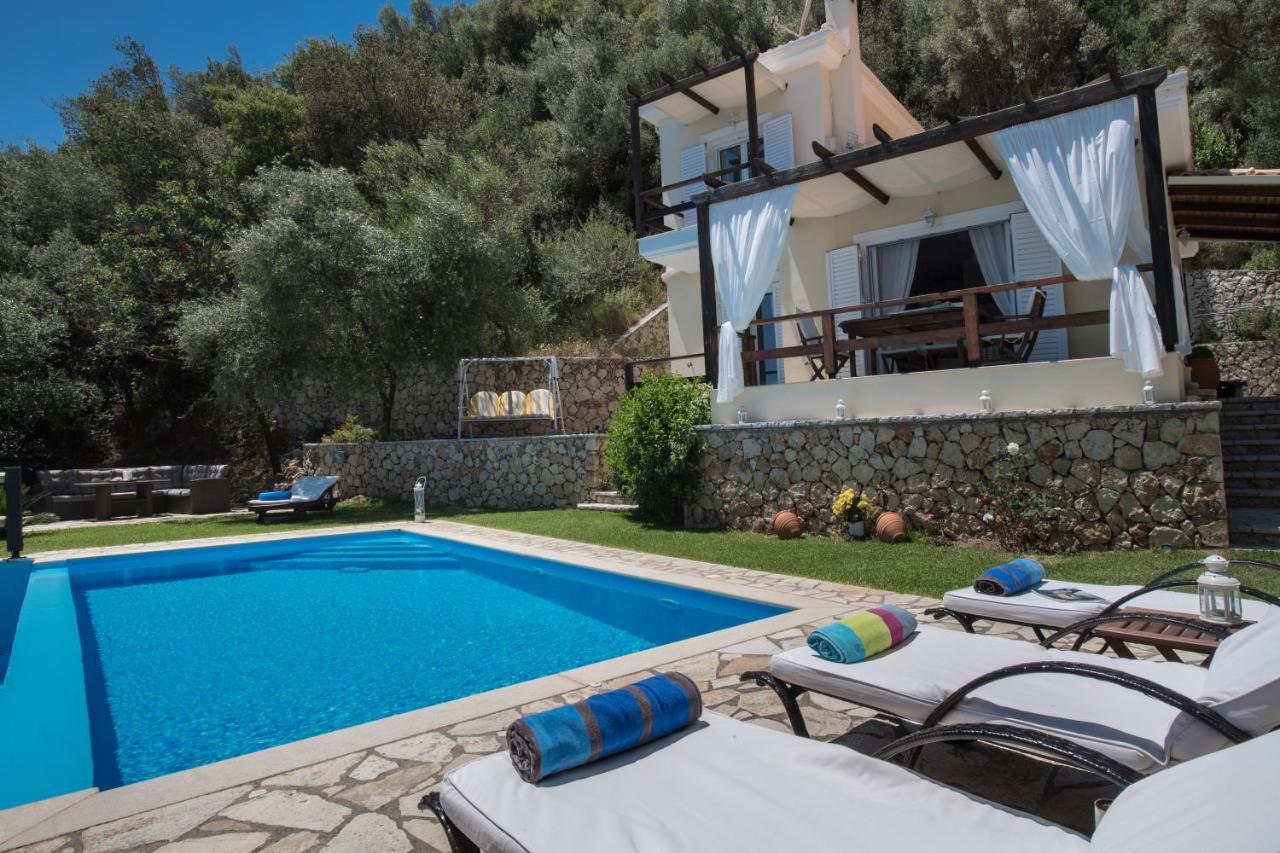 Villa Pasithea - Breathtaking Seaviews, Infinity Pool, Privacy, Close To The Beach Nydri  Exterior photo